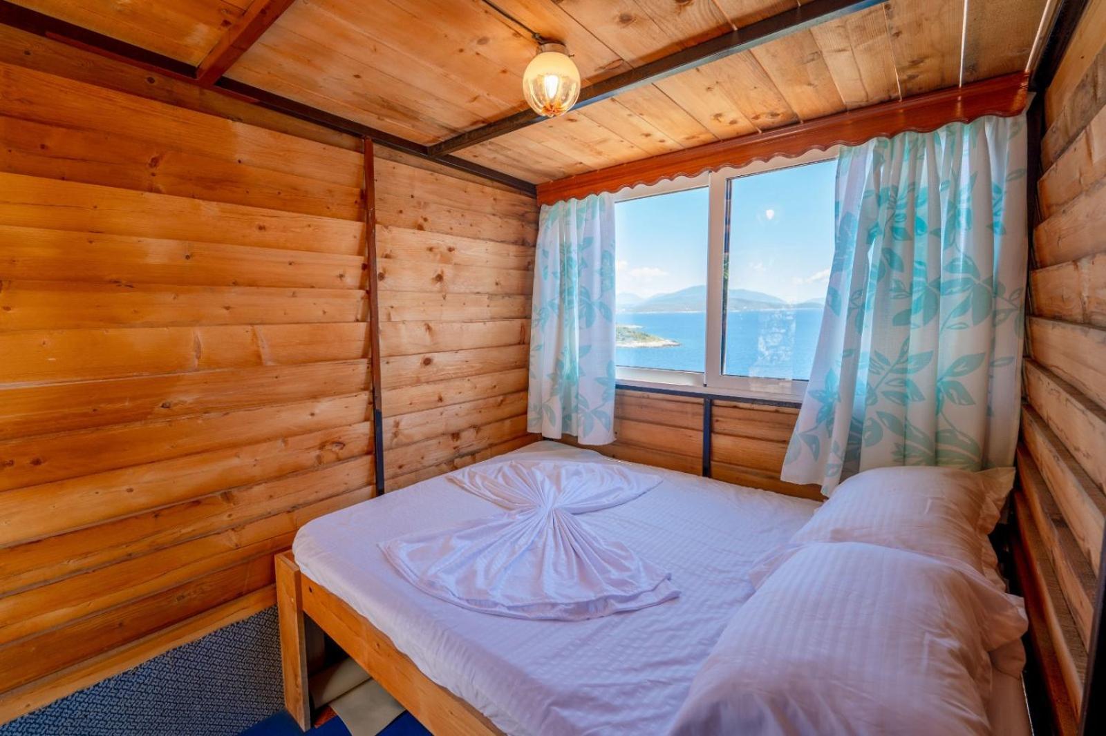 Vila Fjona Саранда Экстерьер фото